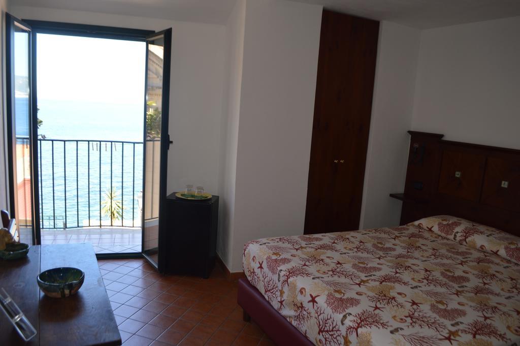 La Locandiera Affittacamere Scilla Exterior foto